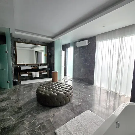 Montigo Resort Nongsa Exterior photo